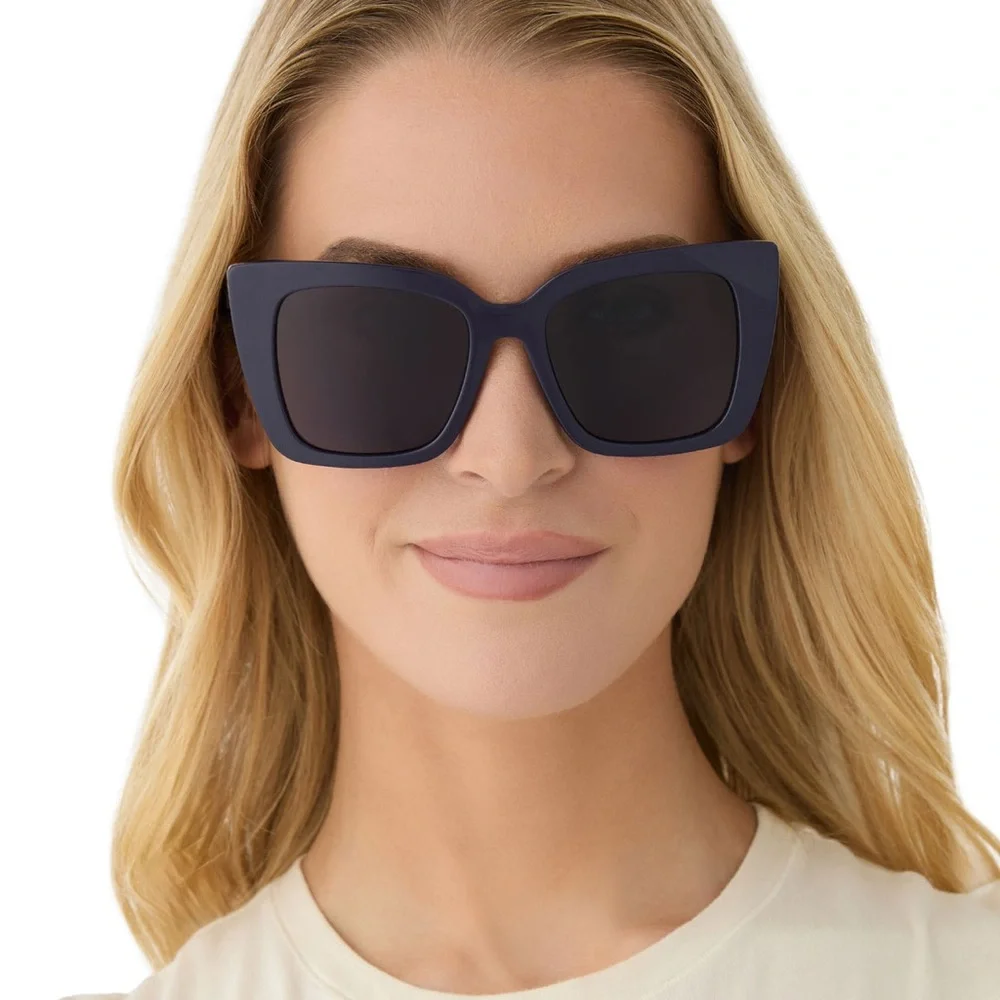 DIFF Lizzy Sunglasses Royal Black Frame Midnight Lens Sunglasses NWT